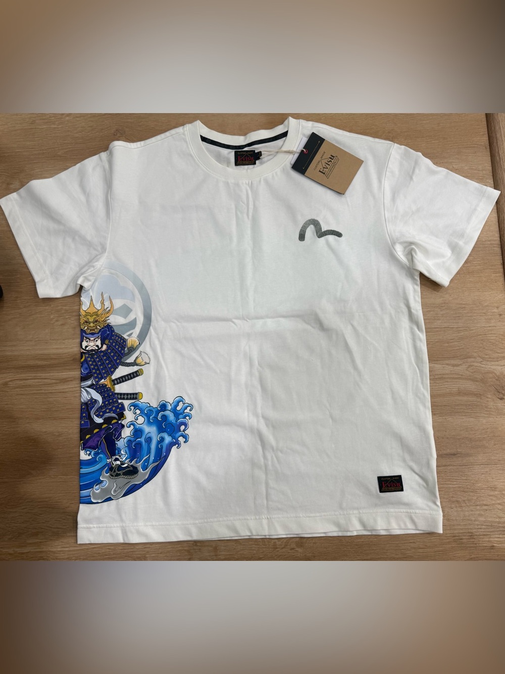 Evisu White Short-Sleeve Crew with Blue Wave Samurai Graphic